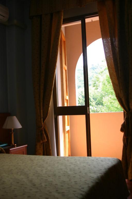 Hotel Missirini Fratta Terme Chambre photo